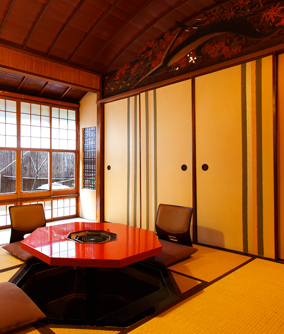 private tatami room showing traditional architecture